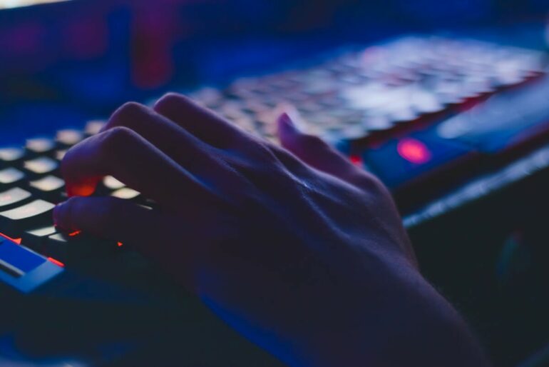 Cuidado com ameaças de ataques DDoS de resgate.
