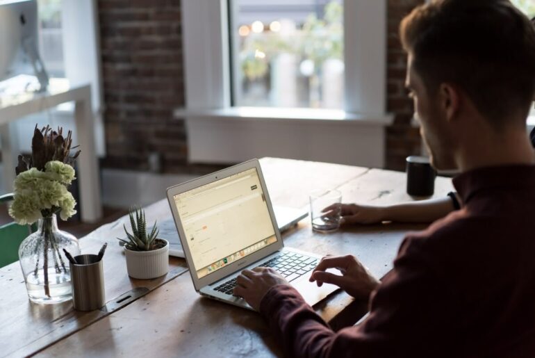 Transferindo domínio para o Registrar da Cloudflare